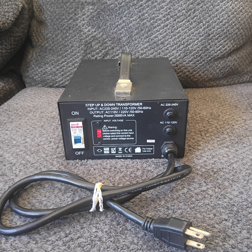 Elc Step Up & Down Transformer T-3000 View 5